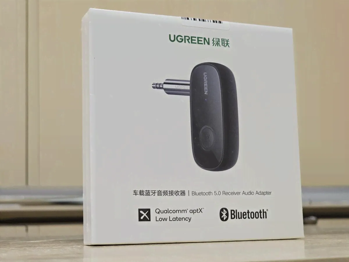 Адаптер UGreen CM279 Bluetooth 5.0 Receiver Audio Adapter APTX with Mic-1