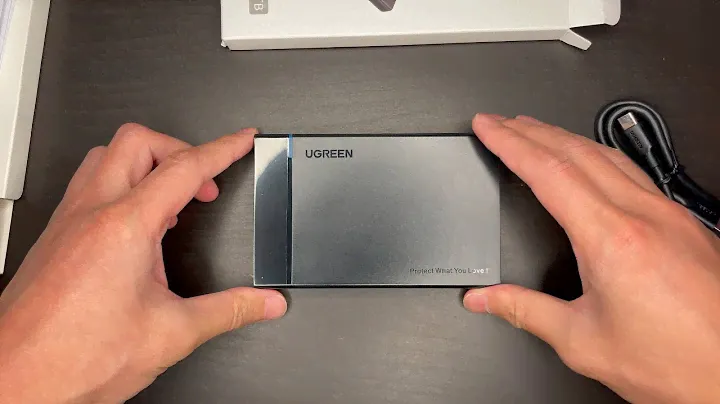 UGREEN 2.5" Hard Drive Enclosure USB C 3.1 Gen 2 to SATA III 6Gbps - Silent Unboxing