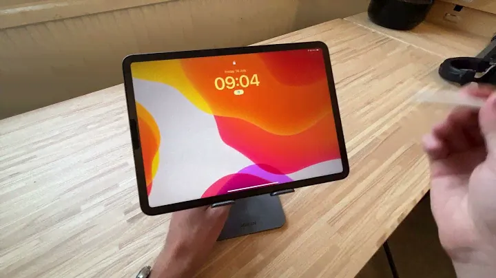 REVIEW: Ugreen Tablet Stand for iPad